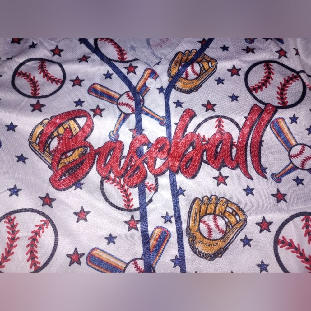Baseball Themed Button Front Shirt Size Large NWOT P2P 23.5 In - Picture 10 of 13
